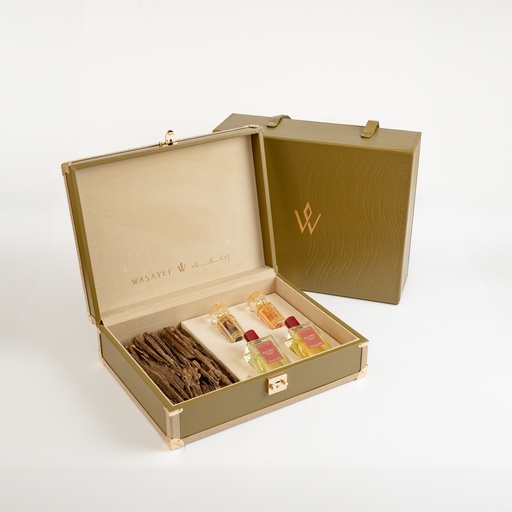 OLIVE 44 W/ QRTR KG OUD - اوليف ٤٤ ١/٤ عود